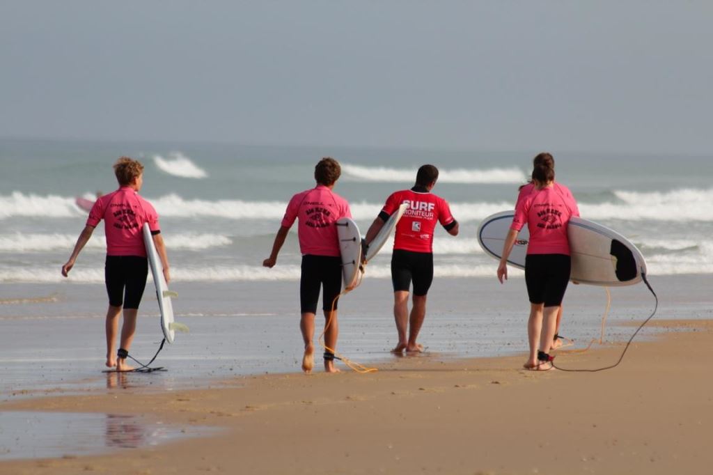 Big Mama Surf School